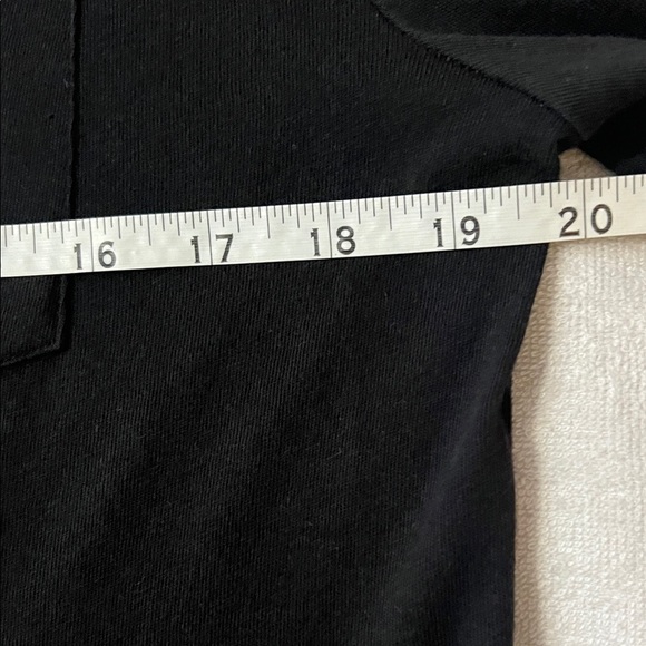 Express Black Tee with Brown Floral Design - Picture 5 of 8